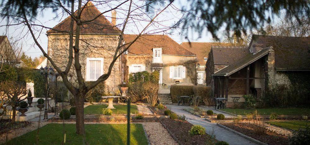 Aux Charmes De Maintenon Exteriér fotografie
